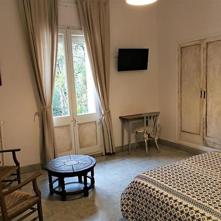 Hostal Montsoliu Arbúcies Chambre photo
