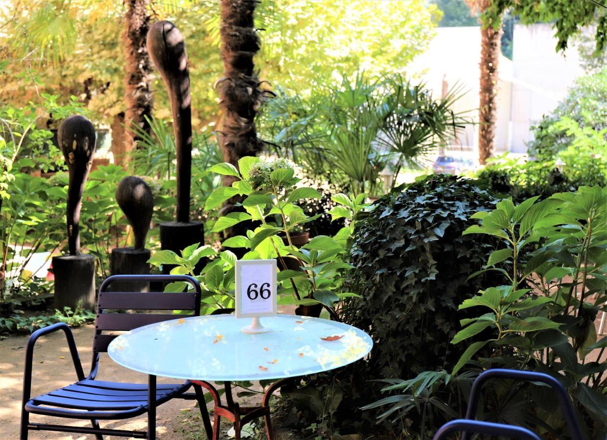 Hostal Montsoliu Arbúcies Extérieur photo